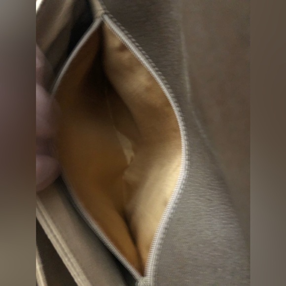 Gucci Double Strap Monogram Handbag - Picture 6 of 10